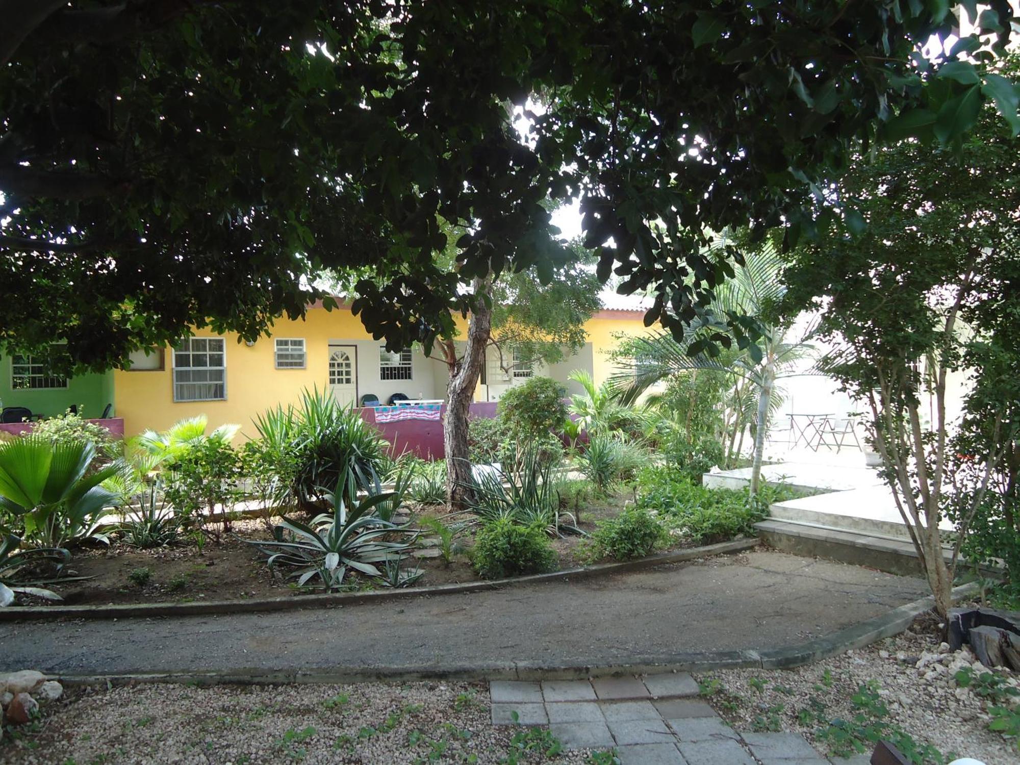 Happy Turtle Apartments Willemstad Exterior foto
